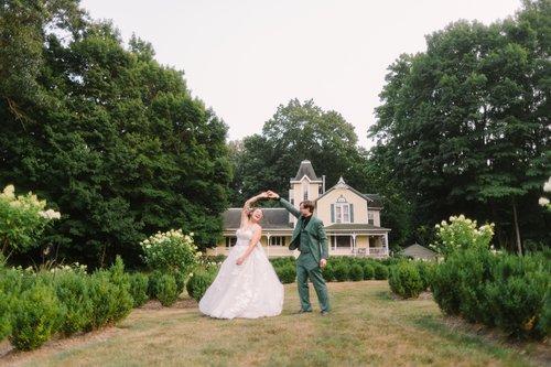 carousel-hero-element image-1